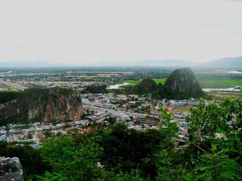 Hoi An/Da Nang: Marble Mountain and Linh Ung Pagoda - Tour Overview