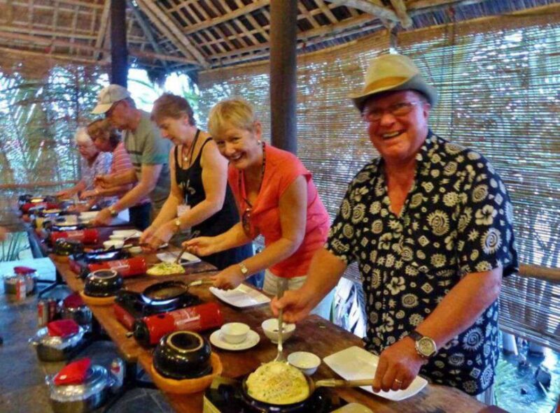 Hoi An: Eco Cooking Class With Market Trip and Basket Boat - Key Points