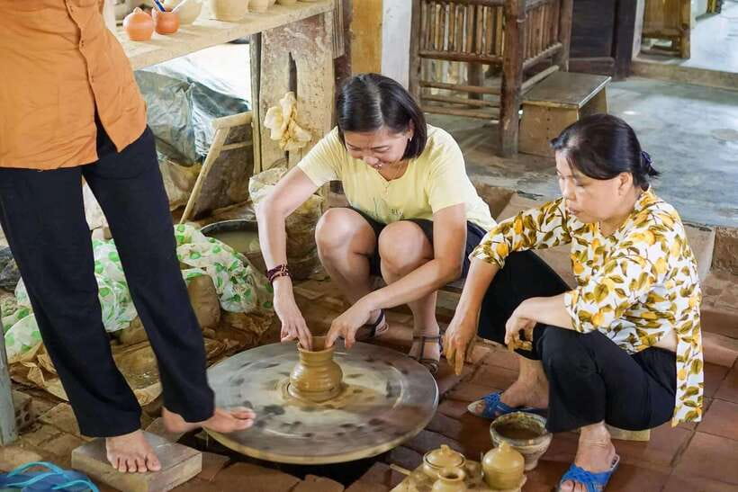 Hoi An: Experience Pottery Making With Local Craftsmen - Hands-on Pottery Making Experience