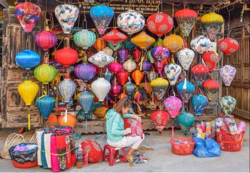 Hoi An: Foldable Lantern Making Class With Local Family - Class Highlights