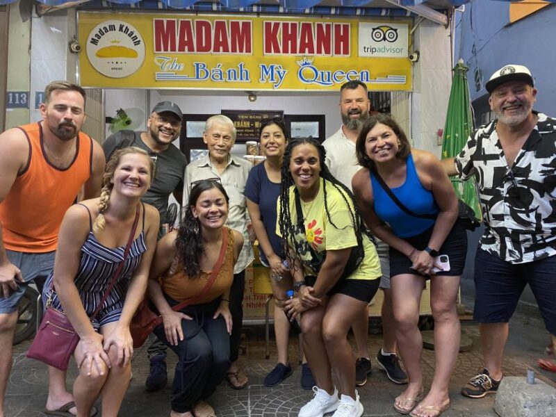 Hoi An: Food Tour, Boat Trip and Foot Massage by Night - Experience and Atmosphere