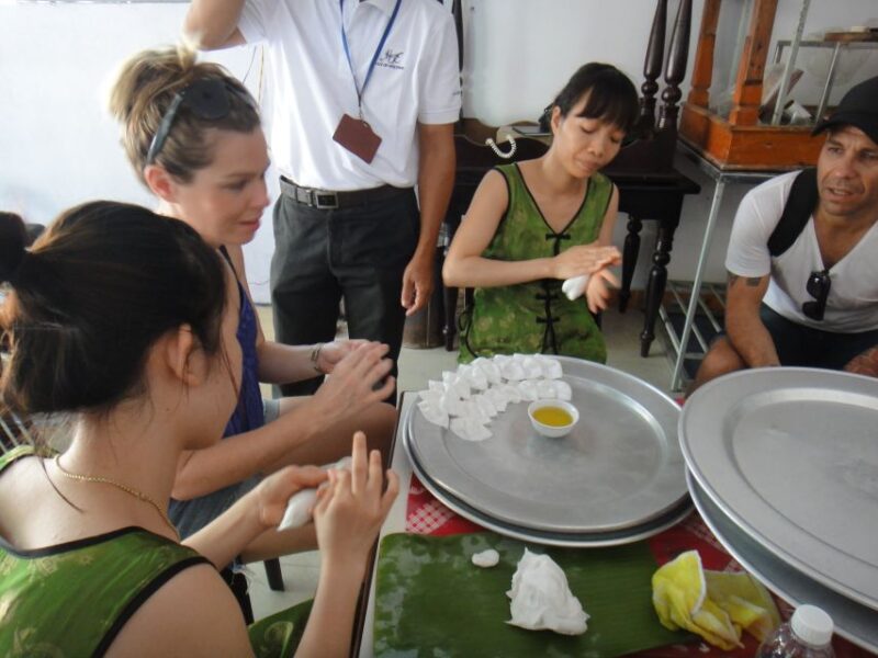 Hoi An: Half-day Biking Through Hoi An's Culinary Delights - Tasting and Tour at White Rose Restaurant