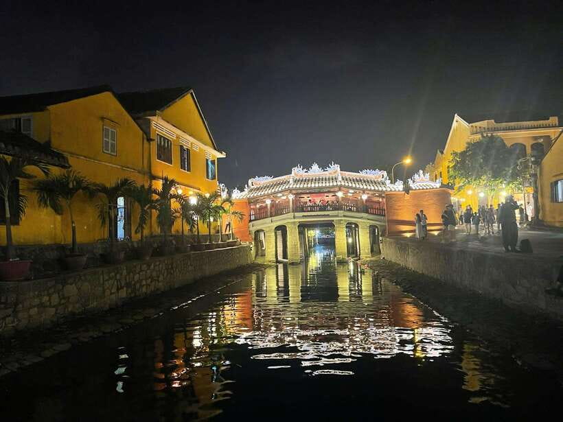 Hoi An: Hoai River Boat Ride With Flower Lantern Release - Inclusions and Exclusions of the Activity