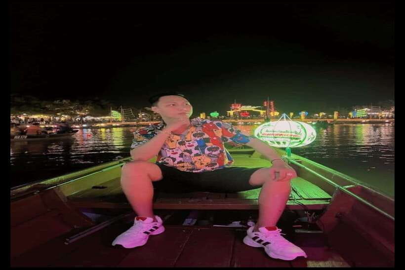 Hoi An : Lantern Boat Ride & Flower Lantern Making Class. - Wish Upon a Lantern