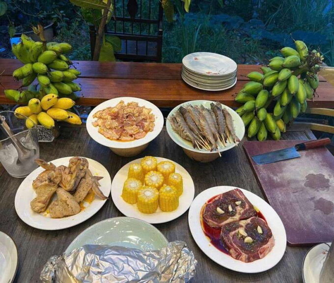 Hoi An: Local Dinner With BBQ in Professional Chef - Meeting Point and Accessibility Information