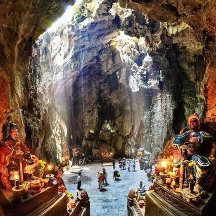 Hoi An: Marble Mountain, Am Phu Cave and Monkey Mountain - Journey Through Am Phu Cave