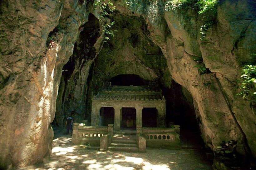 Hoi An: Marble Mountains, Am Phu Cave and Lady Buddha Tour - Morning Tour Itinerary