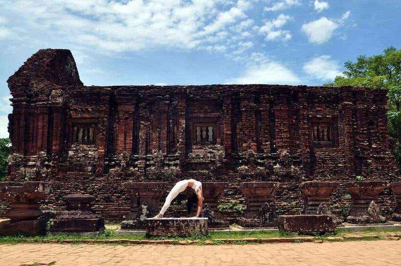 Hoi An : My Son Discovery Tour and Cruise TripHoi An - Experiencing Traditional Cham Dance