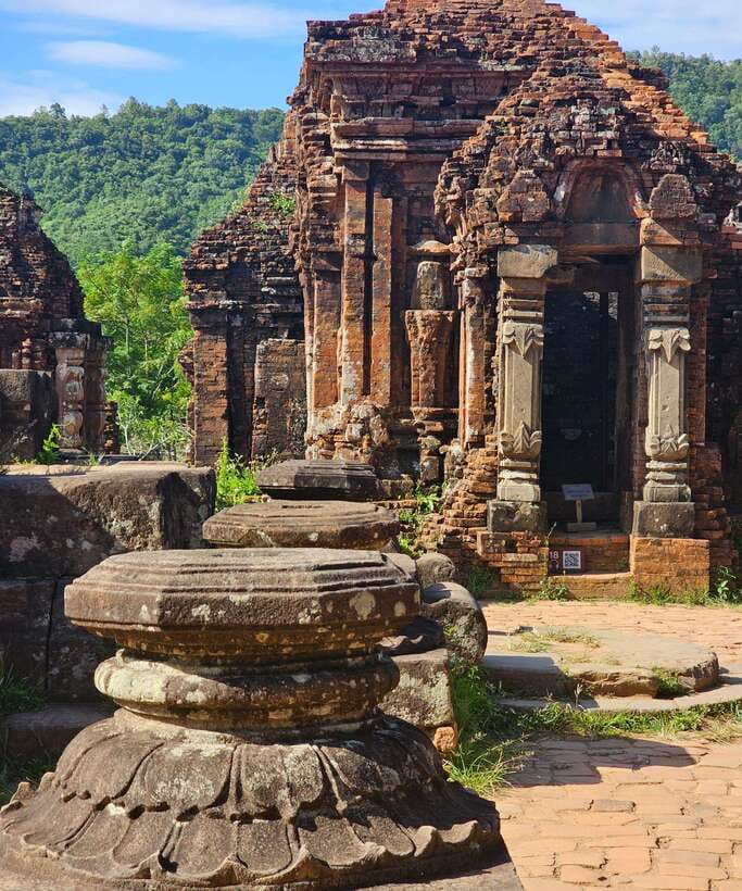 Hoi An: My Son Early Morning Tour With Banhmi and Coffee - Tour Overview and Details