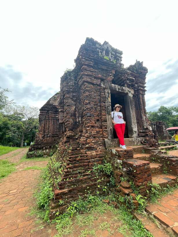 Hoi An: My Son Ruins; Bus-Boat-Cultural Show-Lunch-Guide - Frequently Asked Questions