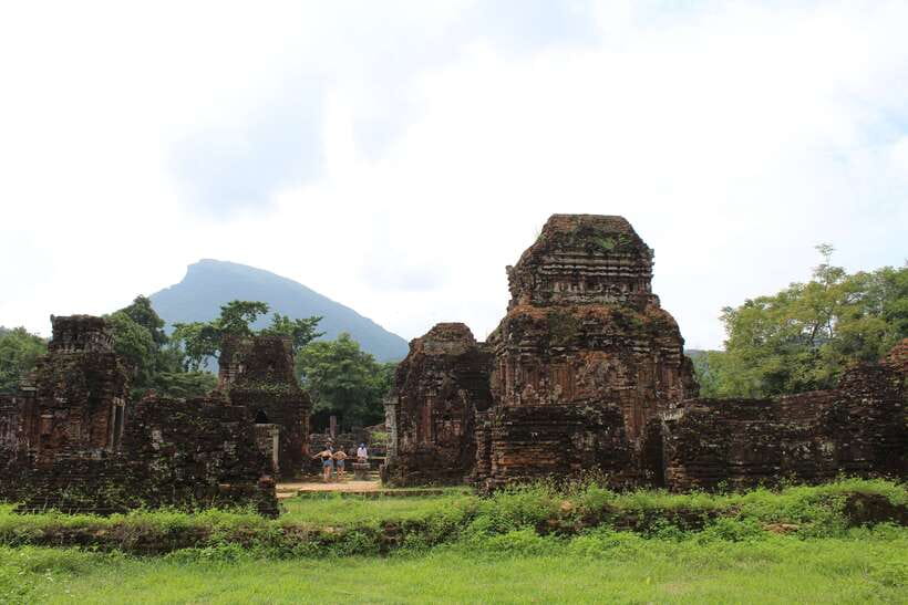 Hoi An: My Son Sanctuary 8 Am/1 Pm Lunch at Local House - Tour Inclusions