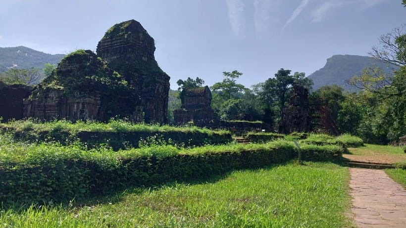 Hoi An: My Son Sanctuary Guided Tour With Boat Trip & Lunch - Pickup and Dropoff Details