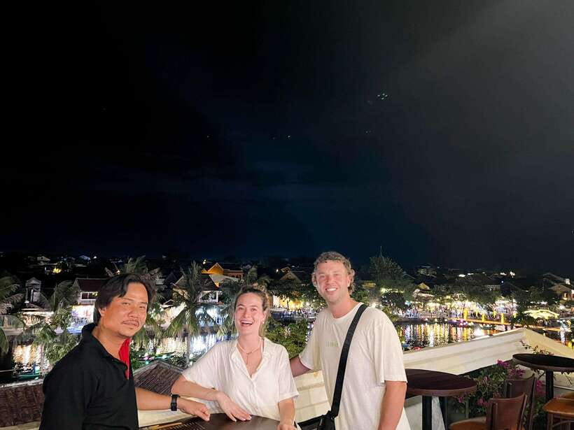 Hoi An Nightlife And Food Tour By Electric Scooter - Making the Most of Your Hoi An Nightlife and Food Adventure