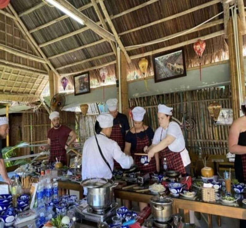 Hoi An: Private Cooking Class in Tra Que Herbs Village - What Dishes Will You Learn to Cook?