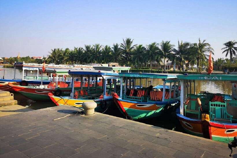 Hoi An: Private Lantern Cruise on the Thu Bon River - Connecting With Local Culture