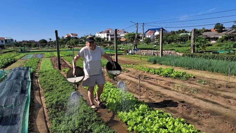 Hoi An: Rural Bike Tour and Traditional Villages - Engaging With Tra Que Vegetable Village