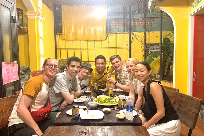 Hoi an Street Food Tour With Billy - Accessibility and Capacity