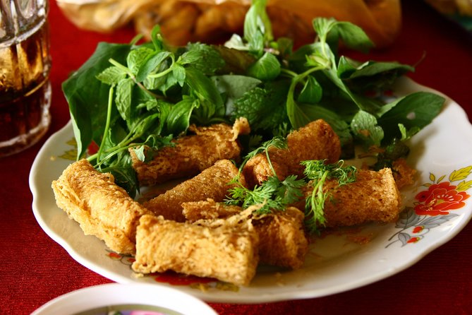 Hoi an Street Food Walking Tour With Tastings - Tour Highlights