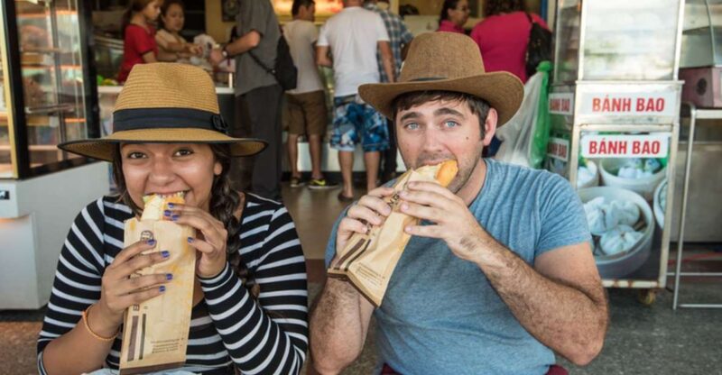 Hoi An: Sunset Food Tasting Tour - Food and Drink Offerings