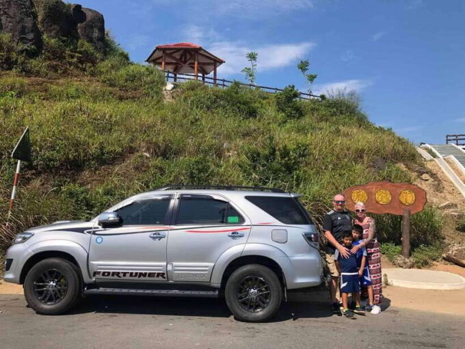 Hoi an to Hue: Private Car With English Driver & Sightseeing - Relaxing at Lang Co Beach