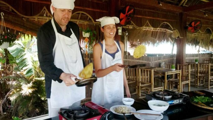Hoi An: Tra Que Herb Village Farming And Cooking Class - Important Participant Information