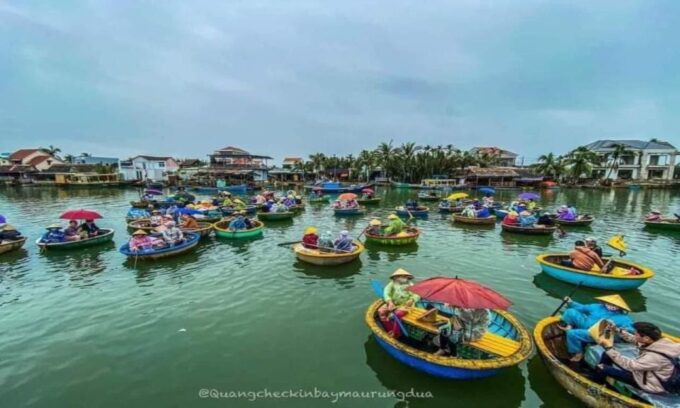 Hoi An: Vegetarian Cooking Class & Market Tour & Basket Boat - Important Restrictions