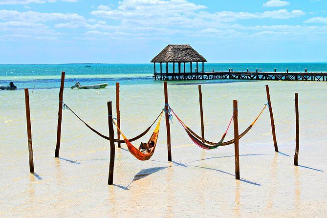 Holbox, all its beauty in 1 day (round trip, lunch and guided visit included) - FAQ