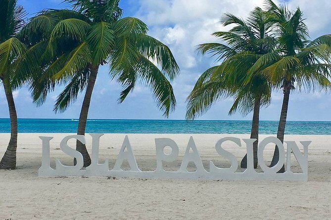 Holbox and Passion Island Full-Day Tour with Cenote, Transportation and Lunch - Visiting Passion Island: A Short but Sweet Boat Ride
