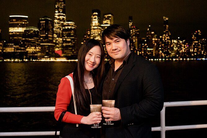 Holiday Dinner Cruise with Cocoa - Key Points