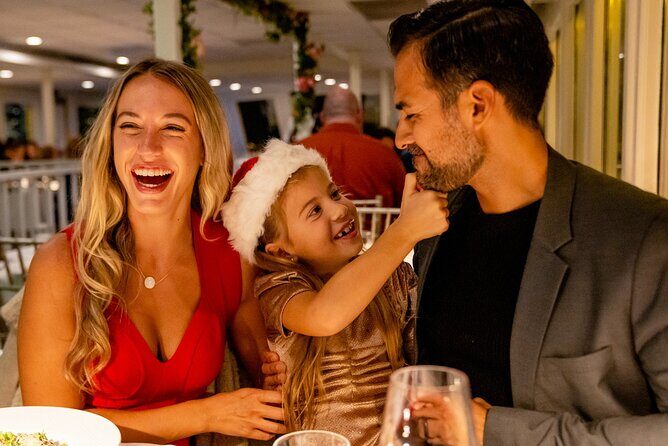 Holiday Dinner Cruise with Cocoa - Dining and Entertainment