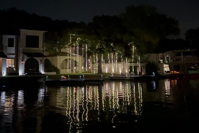 Holiday Light Cruise Plus S'mores Fire Pit Experience - Frequently Asked Questions