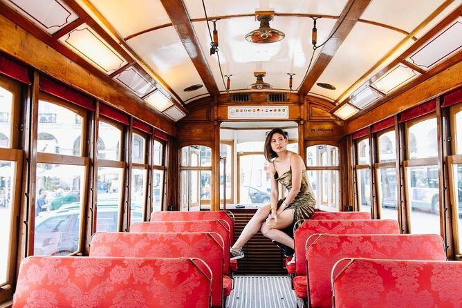 Holiday Photo Shoot with Lisbon Photographer - FAQs