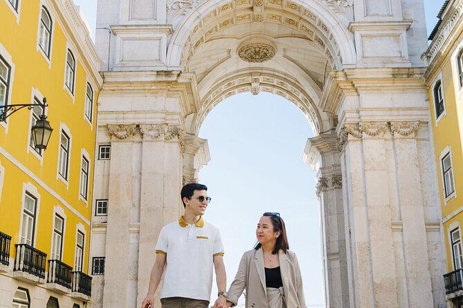 Holiday Photoshoot in Lisbon - An In-Depth Look at the Experience