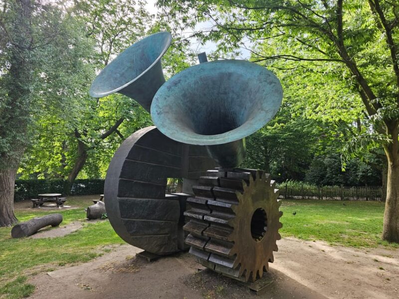 Holland Park Walk by Sams Walks - Environmental Education Hub