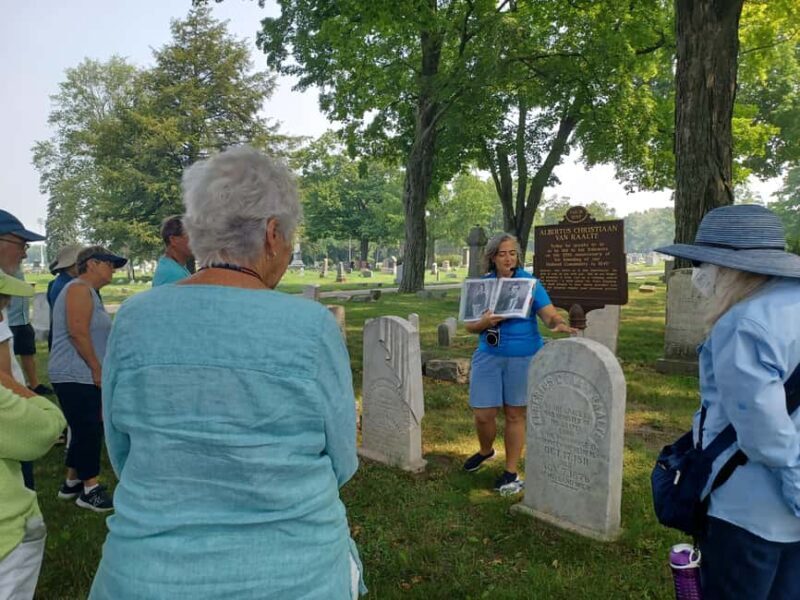 Holland: Pilgrim Home Cemetery Walking History Tour - Evaluating the Value