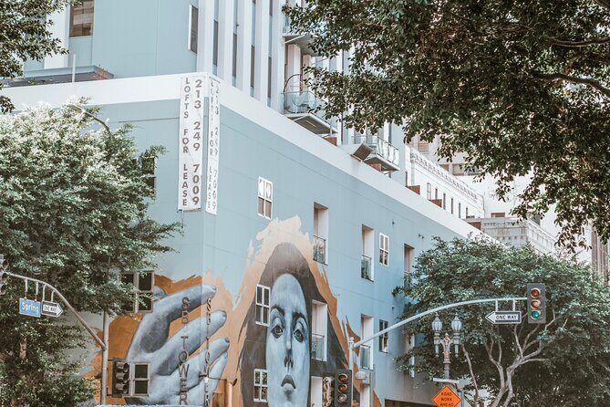 Hollywood, Celebrity Homes, Film Locations and Sunset Strip Tour in Los Angeles - FAQ