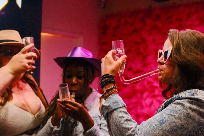 Hollywood Cocktails & True Crime 3 Drinks Included - FAQ