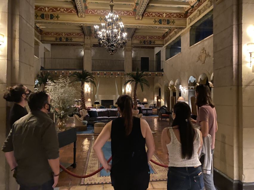 Hollywood: Haunted Walking Tour, True Crime, Creepy Tales - Infamous Manson Murders and Serial Killers