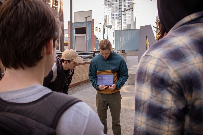 Hollywood North Experience Tour in Canada - Featured Filming Locations