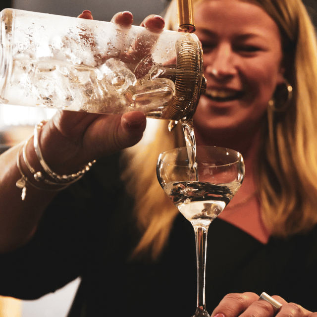 Holyrood Distillery Gin Tasting & Cocktail Making Experience - Key Points