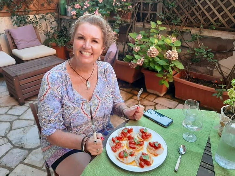 Home Cooking Course: Fresh Pasta with Private Chef in the Heart of Rome - Key Points