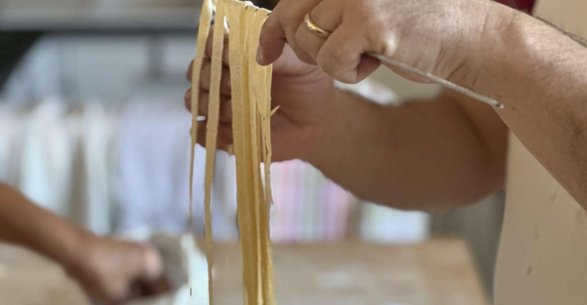 Home Cooking Experience in Cupra Marittima - Accompanying Wines
