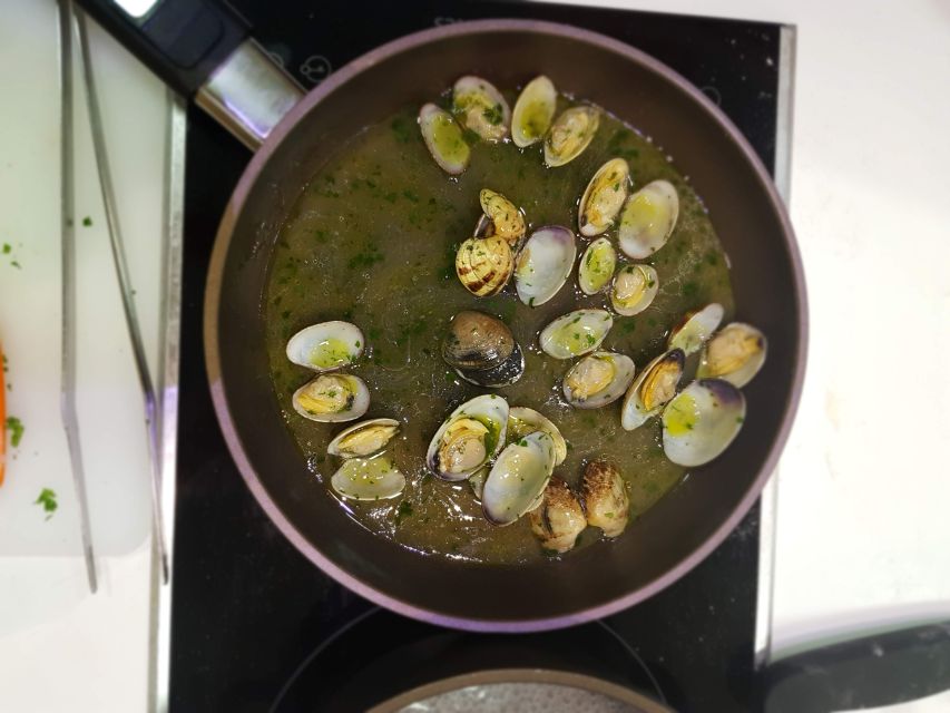 Homemade Pasta and Seafood Cooking Class With Dinner - Experiencing True Flavors of Naples