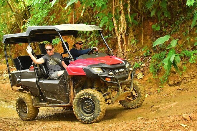 Honda Mastering the Aquatic Cave and Macao - The Value of This Tour