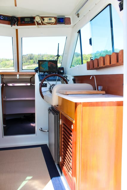 Hondarribia: Boat Rental 4 Hours - Pricing and Booking