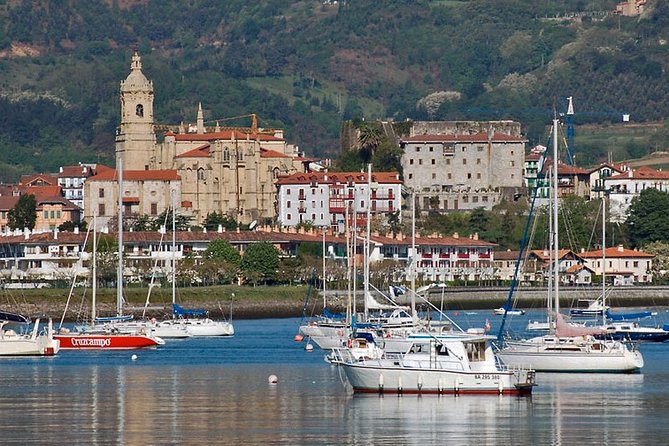 HONDARRIBIA SIGHTSEEING and GASTRONOMIC SOCIETY - Gastronomic Adventure - Medieval Center Exploration
