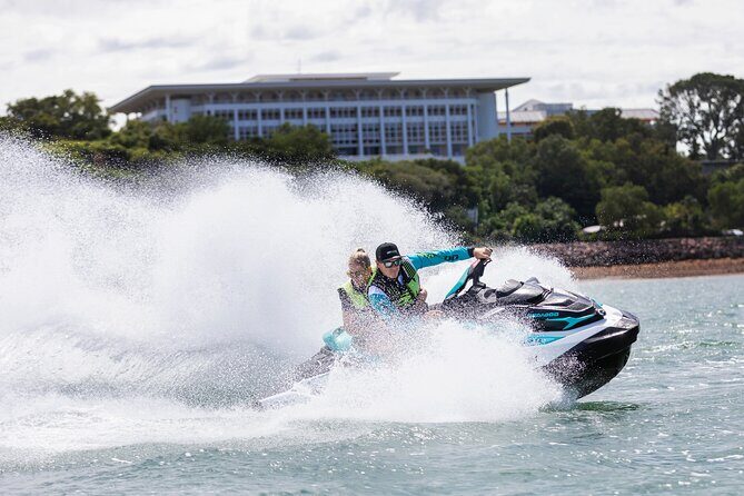 Honey Ryder Sunrise Jet Skiing in Darwin - FAQ