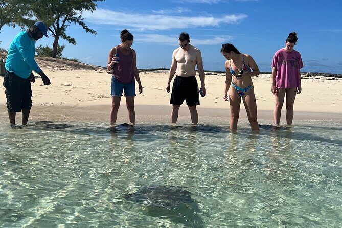 Honeymoon Harbour and The Sapona Day Trip - An in-depth look at the experience