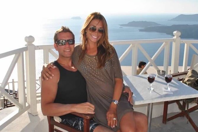 Honeymoon Private Santorini Luxury Guided Tour - Meeting and Pickup