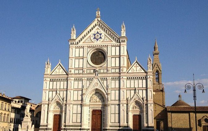 Honeymooners Florence Tour With Professional Photographer and Driver - Key Points